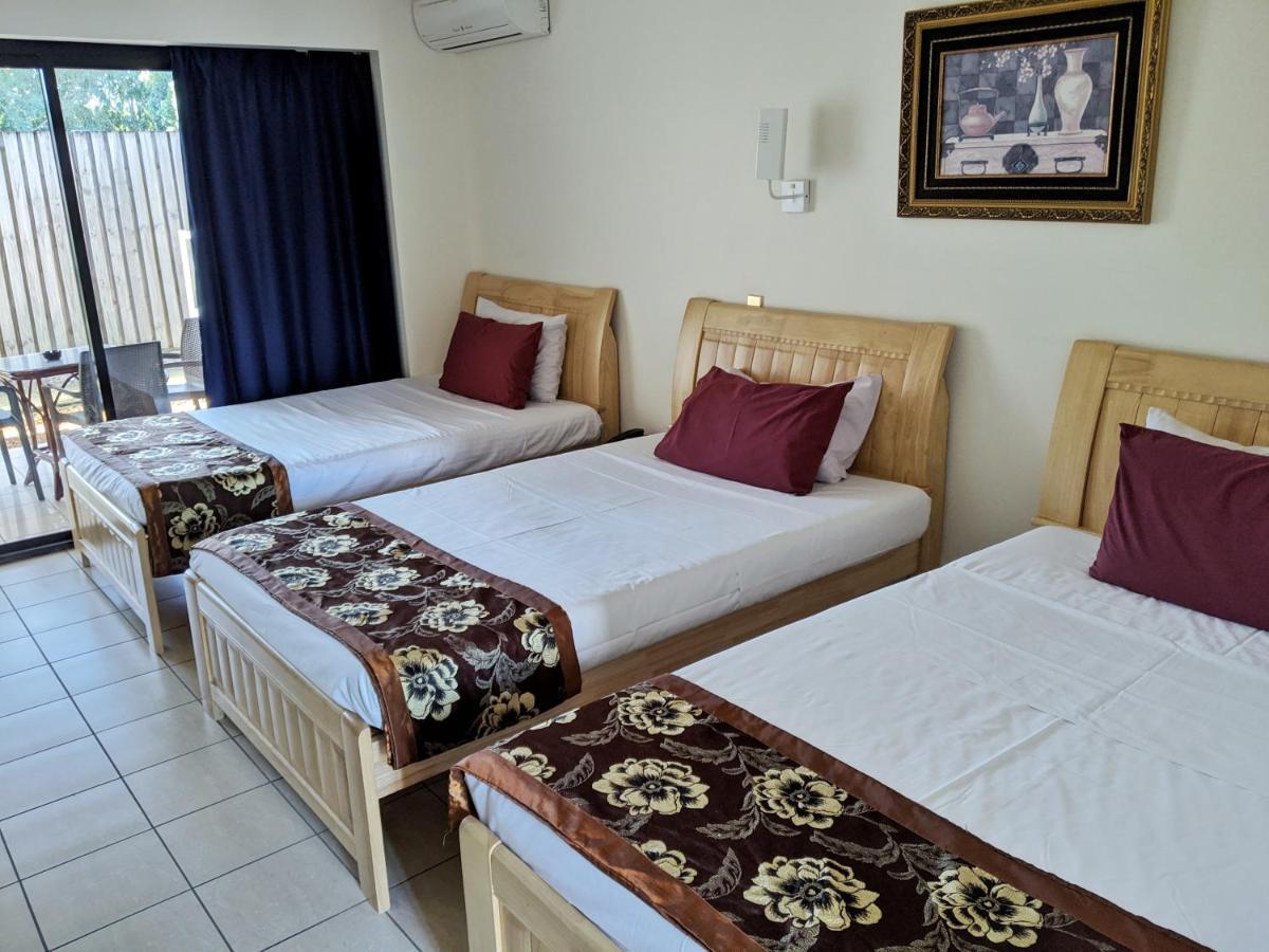 Novena Palms Motel Брісбен Екстер'єр фото